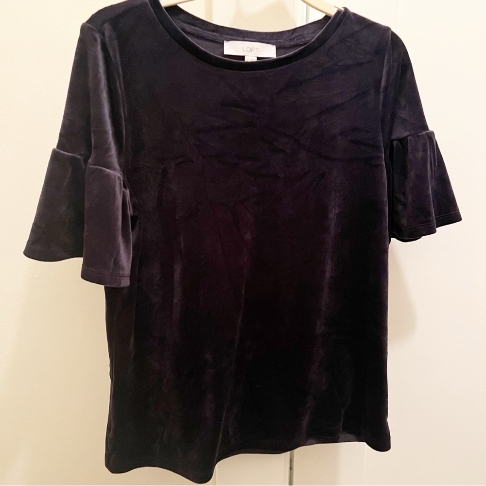 LOFT Dark‎ Navy Blue Velvety Top